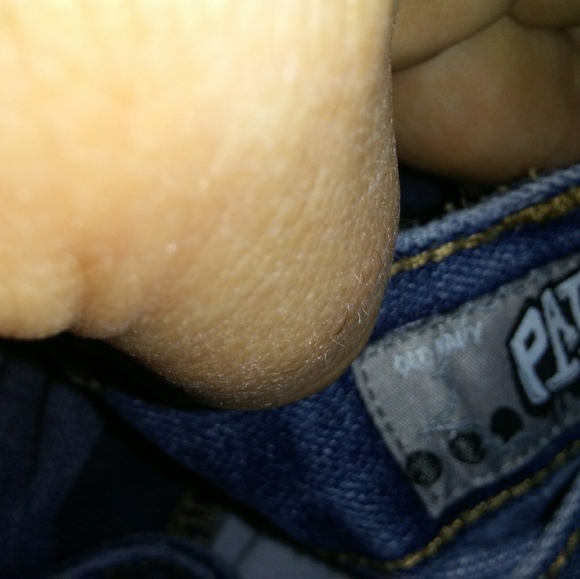 Old Navy painters jeans - Picture 3 of 3